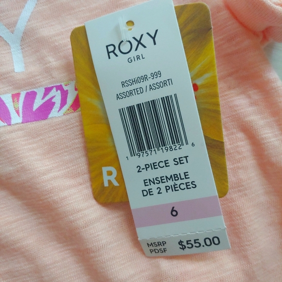 ROXY NEW Short Sleeve Top & Floral French Terry Shorts - Picture 5 of 12